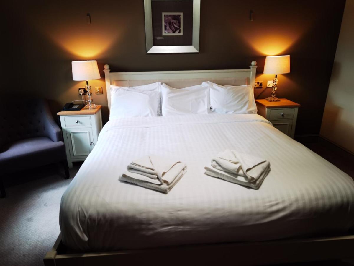 Marsh Farm Hotel سويندون المظهر الخارجي الصورة